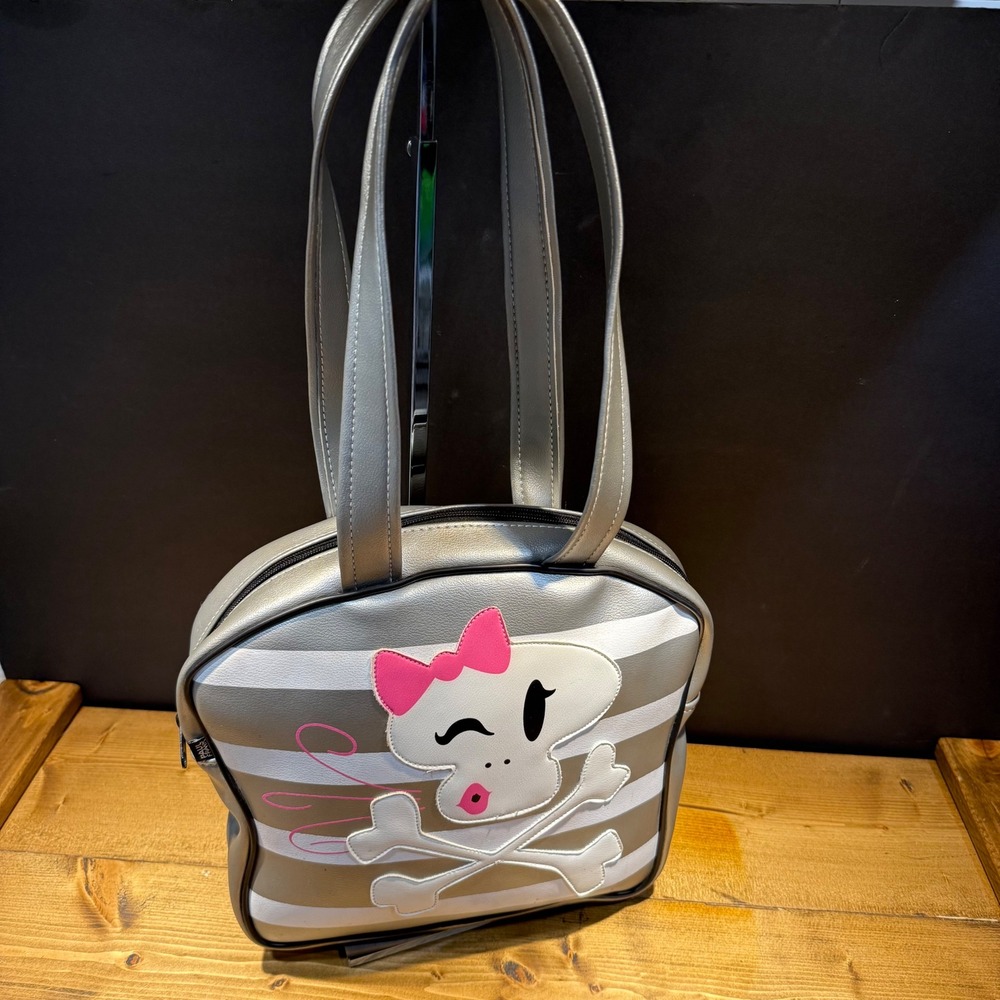 Vintage 2005 Paul Frank Scurvy Skull Crossbones Handbag Silver Pink Y2K Punk